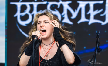 A picture of Bësmeth in concert taken by Iuliana Pasca
