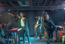 Picture of Vista Kicks in concert by Rock n Roll photographer Jennifer Mullins