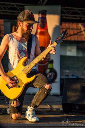 Picture of Turbowitch in concert taken by Iuliana Pasca