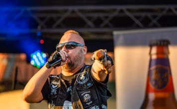 Picture of Turbowitch in concert taken by Iuliana Pasca