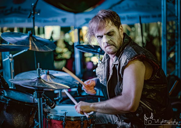 Picture of Ensanguinate in concert taken by Iuliana Pasca