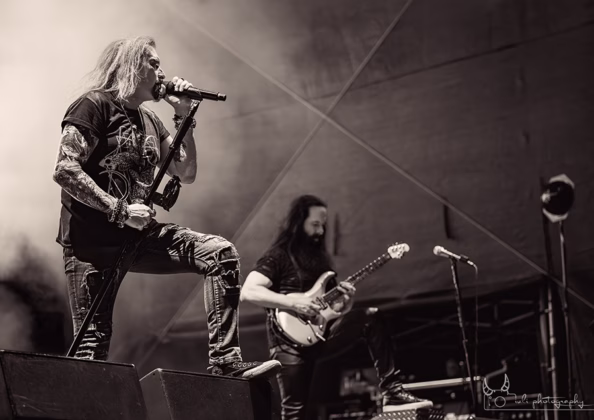 Picture of Dream Theater in concert taken by Iuliana Pasca