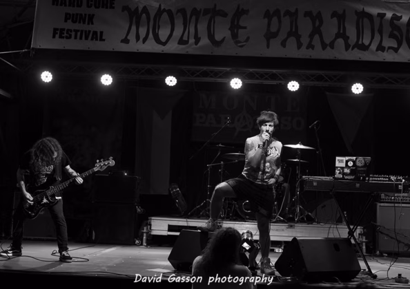 A picture of Deriva in concert taken by David Gasson