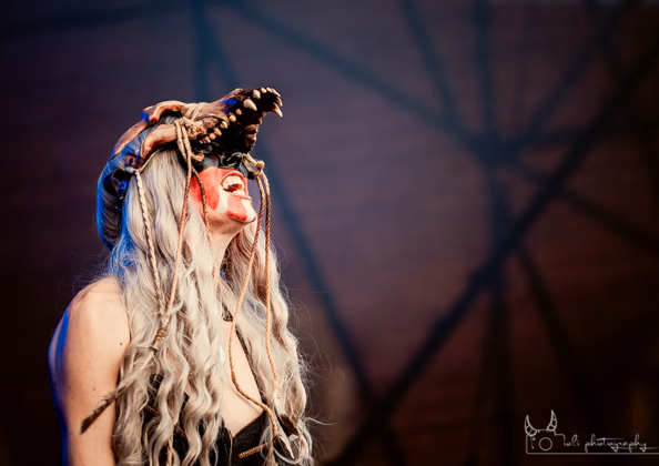 Picture of Eihwar in concert taken by Iuliana Pasca