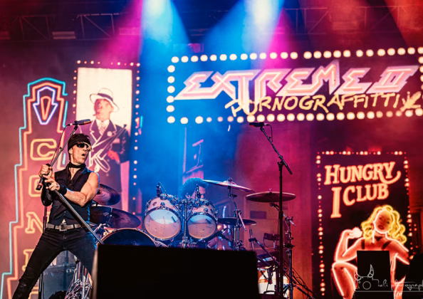 Picture of Extreme in concert taken by Iuliana Pasca