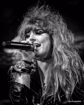 Picture of Violet in concert taken by Dan Leo Lindeberg