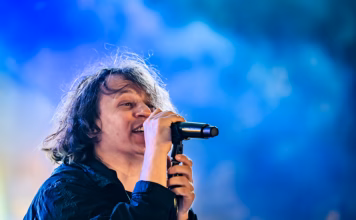 Picture of Alternosfera in concert taken by Iuliana Pasca