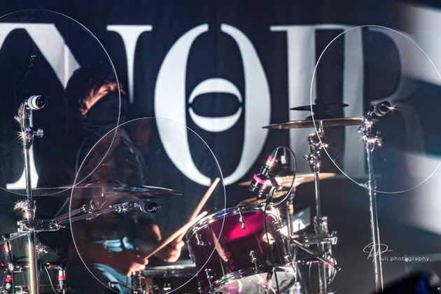 Picture of Revnoir in concert taken by Iuliana Pasca