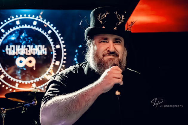 Picture of Hteththemeth in concert taken by Iuliana Pasca