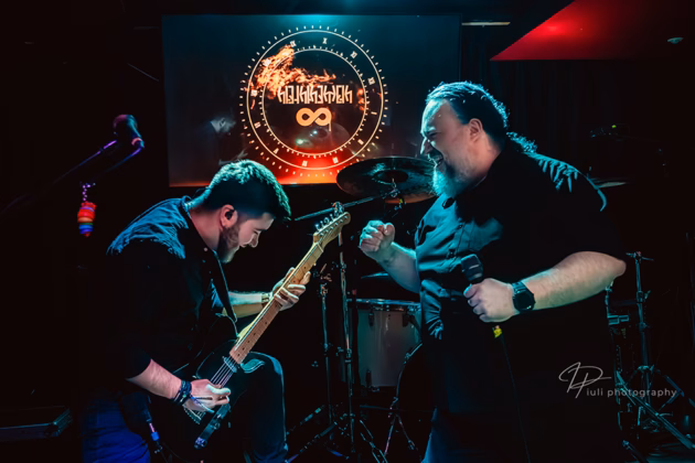 Picture of Hteththemeth in concert taken by Iuliana Pasca