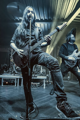 Picture of Aether in concert taken by Iuliana Pasca