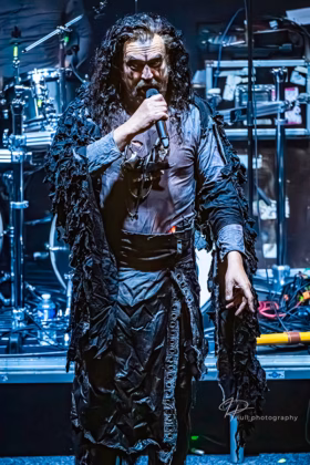 Picture of Corvus Corax in concert taken by Iuliana Pasca