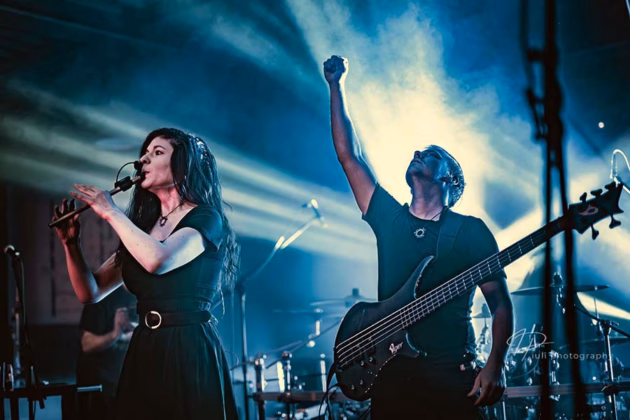 Picture of Belore in concert taken by Iuliana Pasca