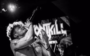 Frontkill Picture of Frontkill in concert taken by Iuliana Pasca