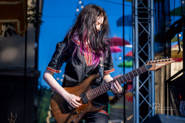 A picture of An Theos in concert taken by Iuliana Pasca