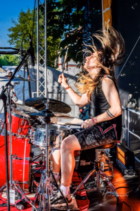 A picture of An Theos in concert taken by Iuliana Pasca