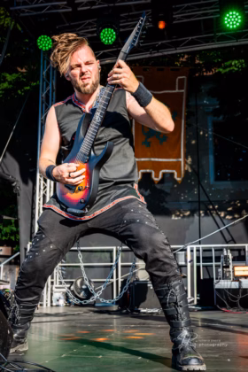 A picture of An Theos in concert taken by Iuliana Pasca