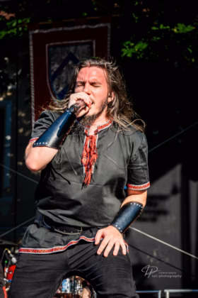 A picture of An Theos in concert taken by Iuliana Pasca