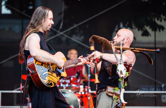Picture of Cimpoierii din Transilvania in concert taken by Iuliana Pasca