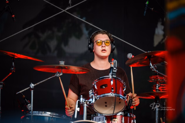 A picture of Mano & Gregor in concert taken by Iuliana Pasca