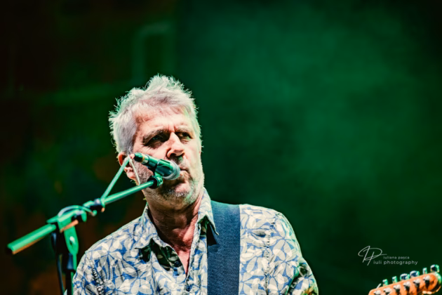 A picture of Nightlosers in concert taken by Iuliana Pasca