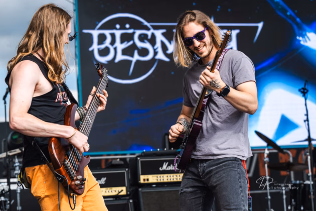 A picture of B&euml;smeth in concert taken by Iuliana Pasca
