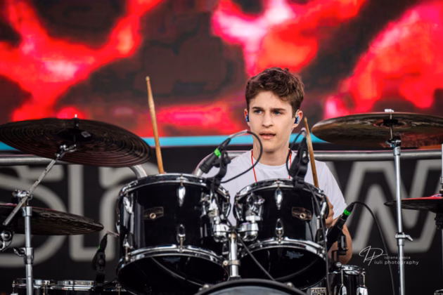 A picture of Sonic Overload in concert taken by Iuliana Pasca