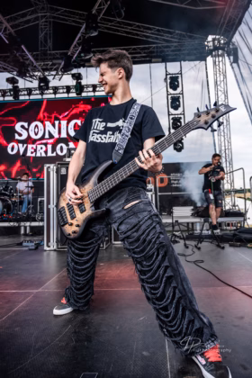 A picture of Sonic Overload in concert taken by Iuliana Pasca