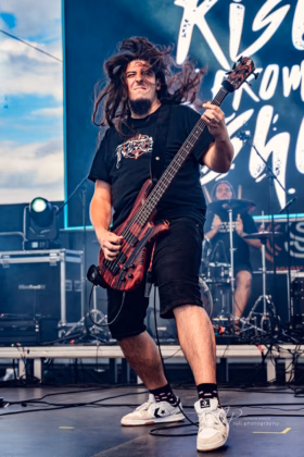 A picture of Risen From Ashes in concert taken by Iuliana Pasca