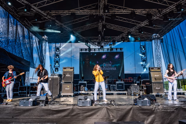 A picture of Halta H in concert taken by Iuliana Pasca
