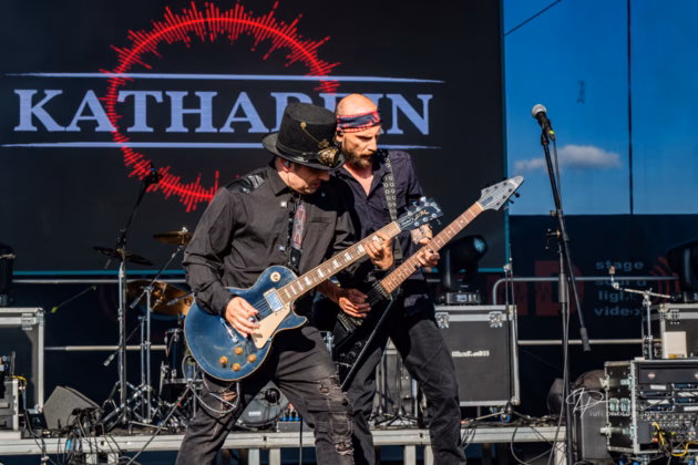 A picture of Katharein in concert taken by Iuliana Pasca