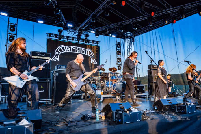 A picture of Vansind in concert taken by Iuliana Pasca