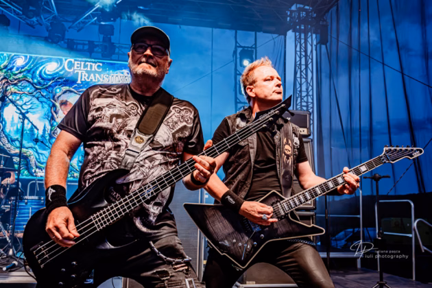 A picture of Artillery in concert taken by Iuliana Pasca
