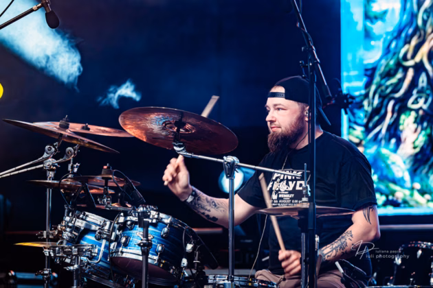 A picture of Artillery in concert taken by Iuliana Pasca