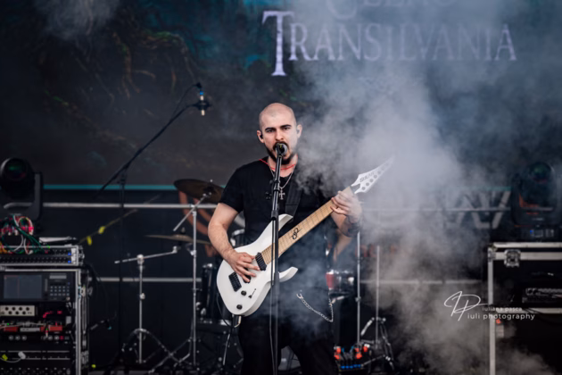 A picture of Hyle in concert taken by Iuliana Pasca