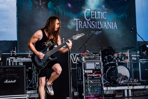 A picture of Hyle in concert taken by Iuliana Pasca