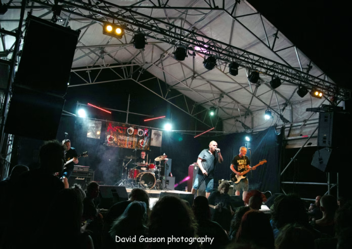 A picture of Fakofbolan in concert taken by David Gasson