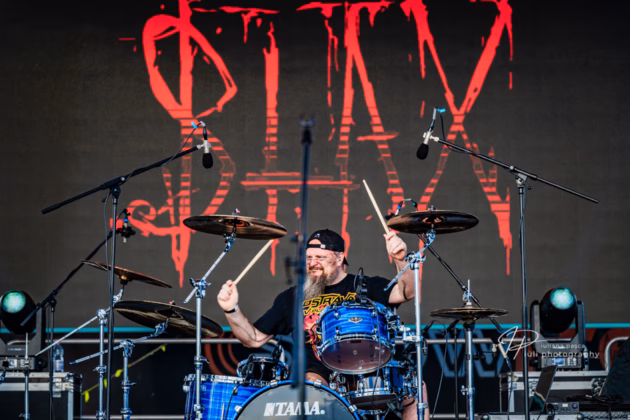 A picture of Blax in concert taken by Iuliana Pasca