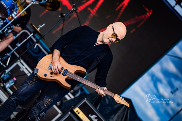 A picture of Blax in concert taken by Iuliana Pasca