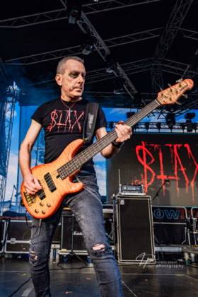 A picture of Blax in concert taken by Iuliana Pasca